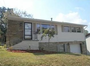 855 Hudson St, Saint Albans, WV 25177