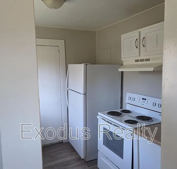 507 Midland Ave — Photo 15