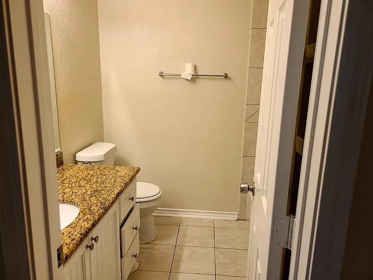 2410 Spring Dusk Ln — Photo 7