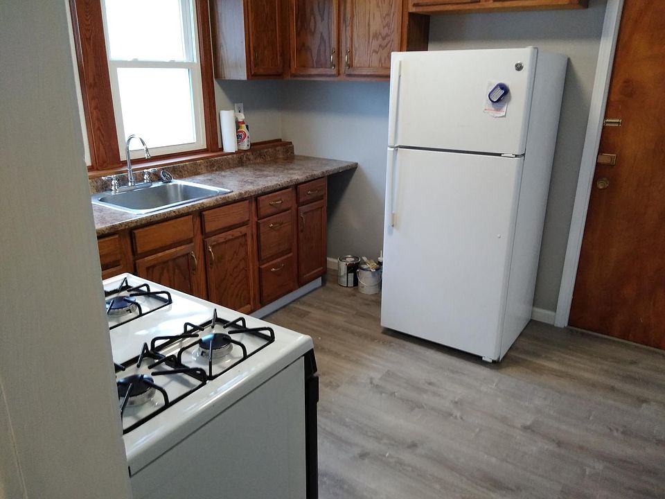 1st image of 155 Virgil Ave #2
