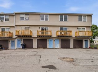 11 W Bowers St APT 3, Lowell, MA 01854