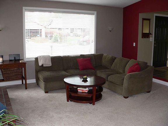 Spacious Living Room