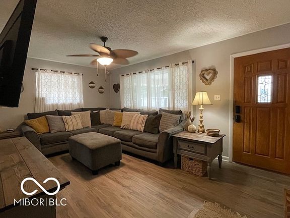 3rd image of 411 Gilbert Ave