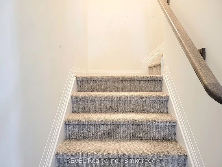 171 Bur Oak Dr — Photo 13