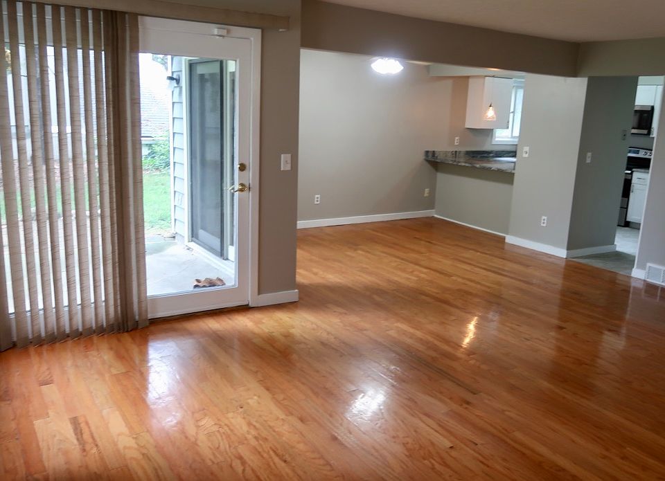 1st image of 1448 Bobby Ln #9