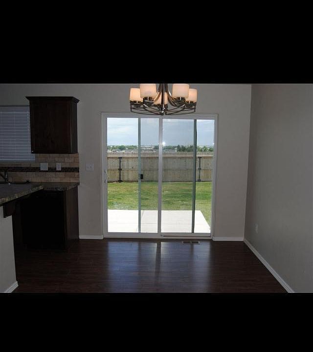 2nd image of 795 Parkwood Dr