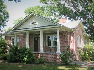 186 Onteora Blvd, Asheville, NC 28803