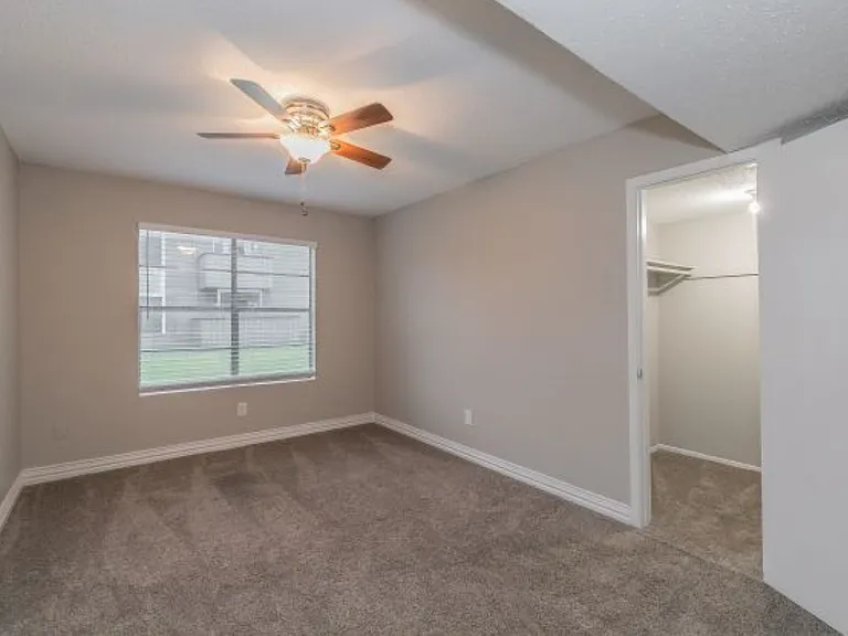 Riata Park Apartments — Photo 68