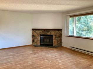24227 27th Ave S APT D, Des Moines, WA 98198