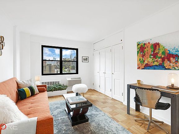 3rd image of 42 8th Ave #5F