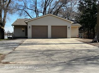 428 Hemlock St, Midland, MI