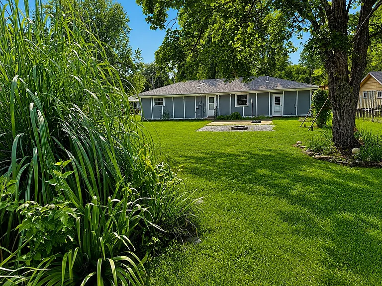 712 Evergreen Ave — Photo 10
