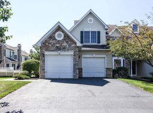 176 Patriot Hill Dr, Basking Ridge, NJ 07920