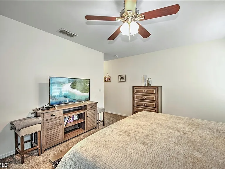 3200 Birch Tree Ln — Photo 21