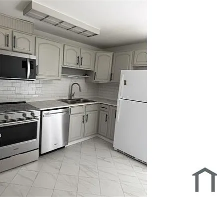 3 bed, 900 sqft, $2,250 — Photo 4