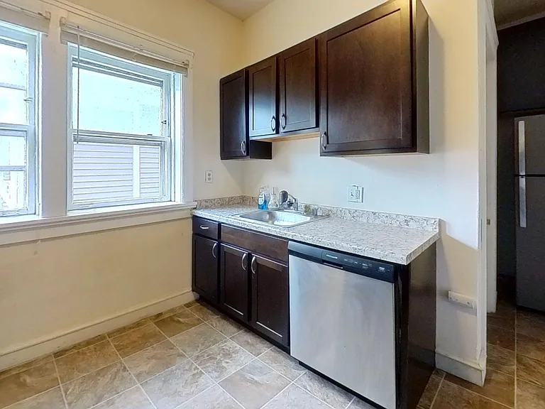 111 E Gorham St #1 — Photo 13
