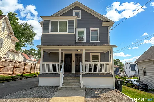 36 Ellis St Photo 1