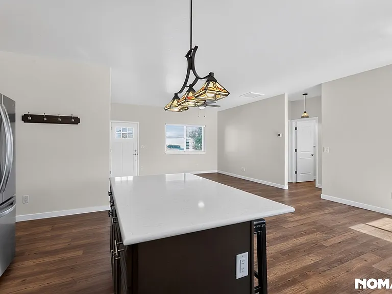 910 Pilot Knob Ave — Photo 4