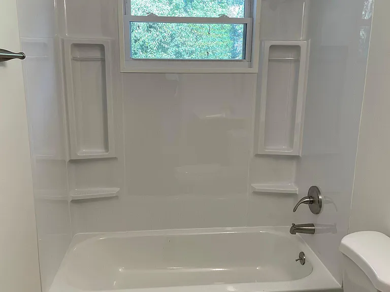 3415 June Dr — Photo 7