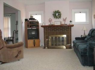 3888 E 43rd St, Newburgh Heights, OH 44105