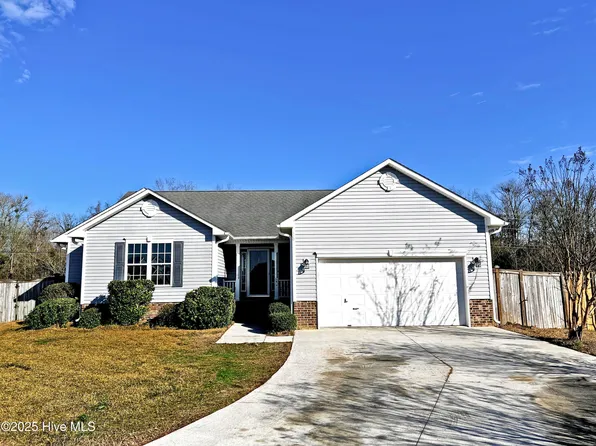 309 Combine Court, Richlands, NC 28574