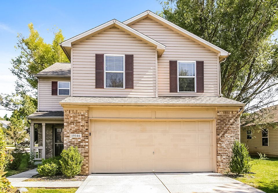 1st image of 19546 Prairie Crossing Dr