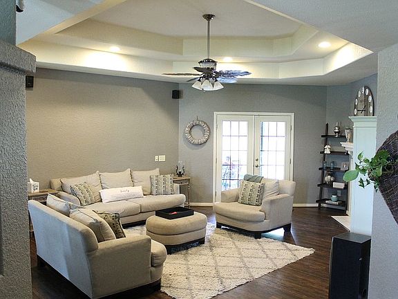 4th image of 3379 Indian Hills Dr