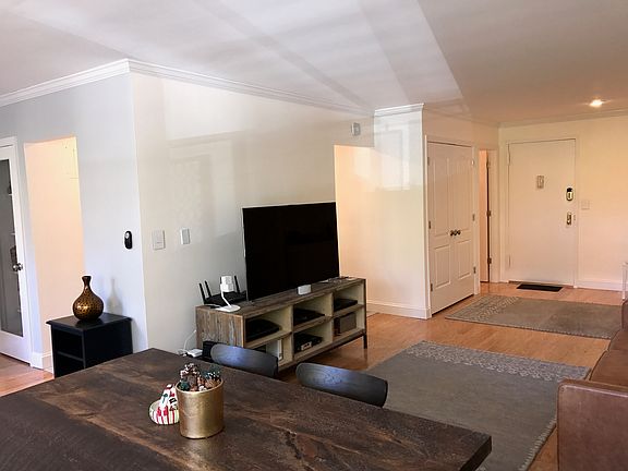 L Shape Livingroom