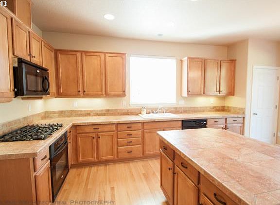 4th image of 3702 SE Belle Oak Ave