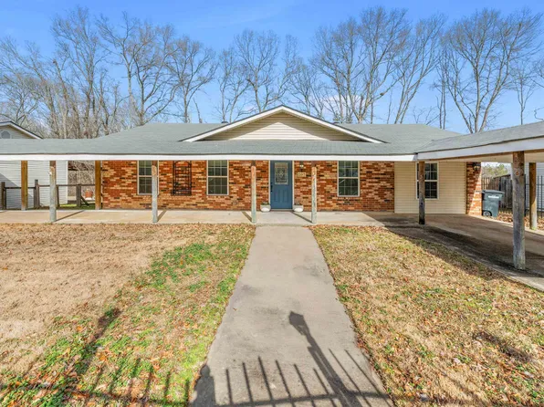 207 Randall Dr, Sherwood, AR 72120