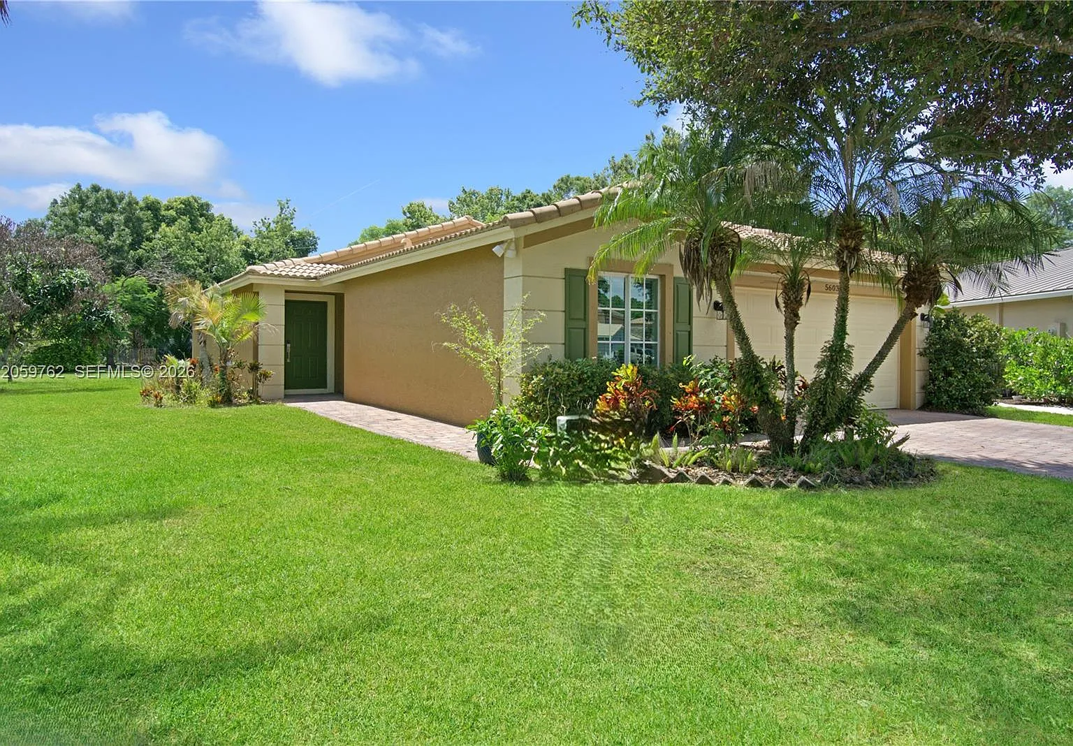 4 bed, 2.0 bath, 1600 sqft, $3,100 — Photo 1