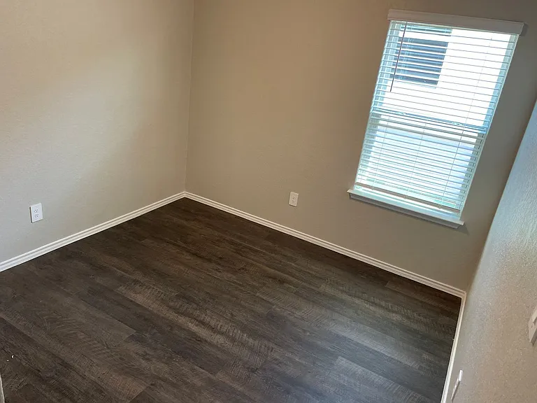 13113 Candace Way — Photo 9