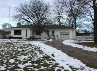 807 Elm St, Essexville, MI