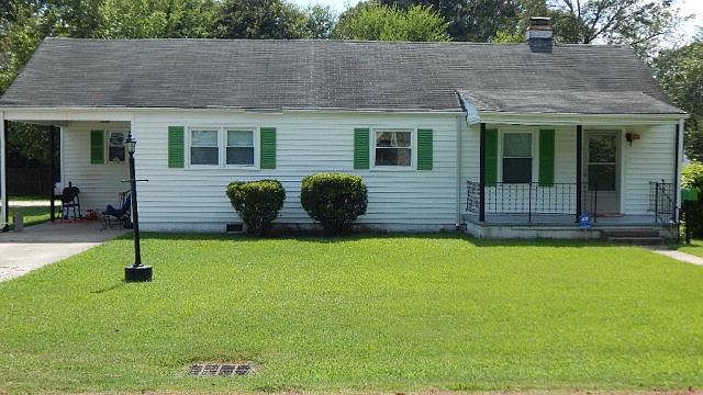1st image of 1207 Carolina St