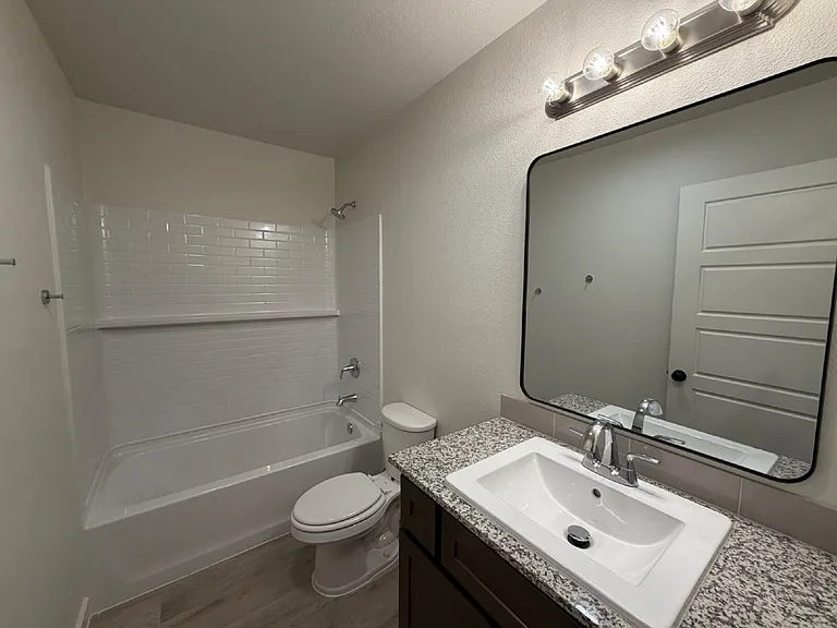1313 Saratoga Ave — Photo 11