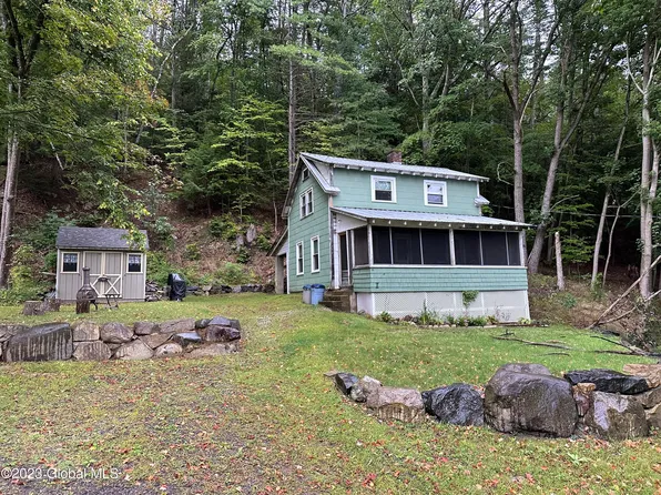 787 Diamond Point Road, Diamond Point, NY 12824