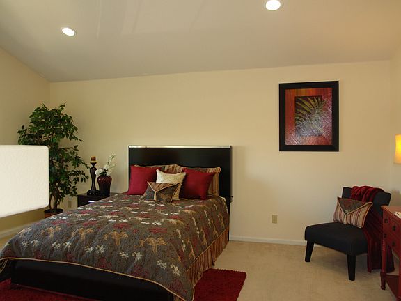 5th image of 460 Mill River Ln