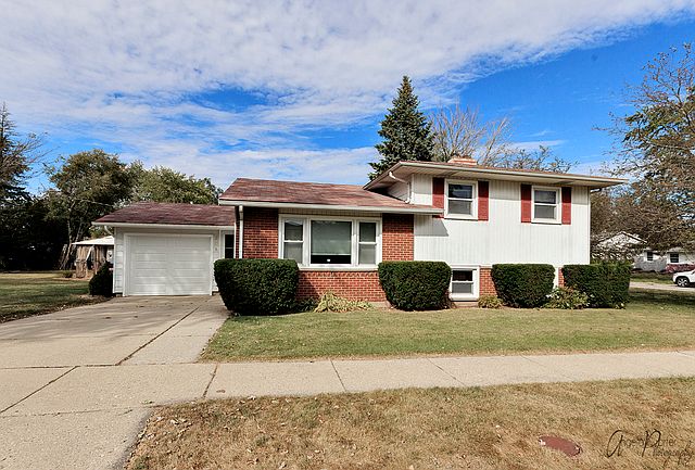 1st image of 208 N Idlewild Ave