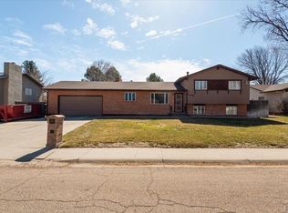 6 Verdosa Dr, Pueblo, CO 81005