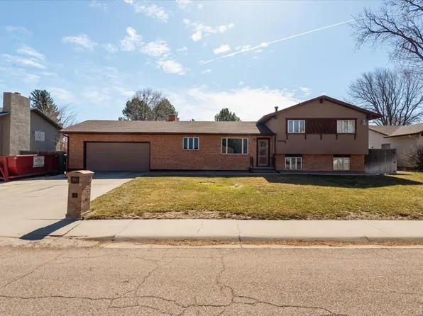 6 Verdosa Dr, Pueblo, CO 81005