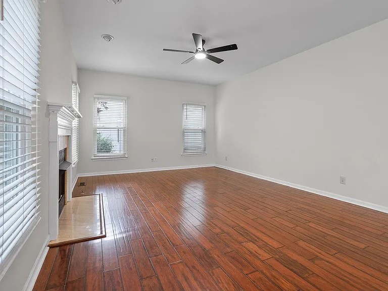 3258 Nolen Ln — Photo 28