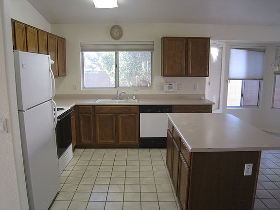 5th image of 4836 W Topeka Dr