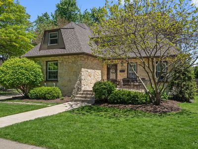 397 S Holly Ave, Elmhurst, IL, 60126