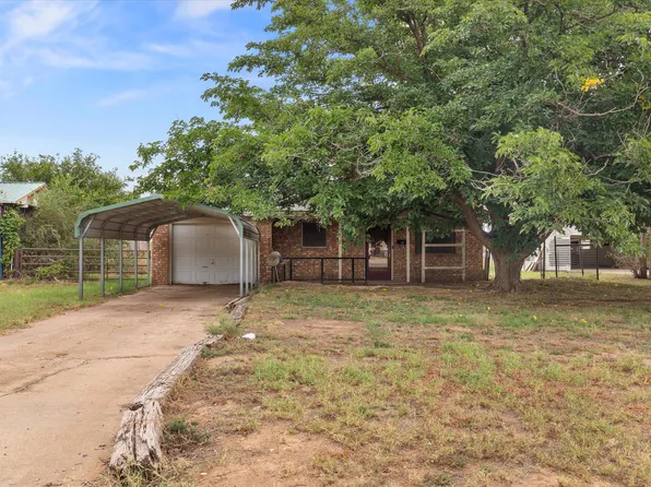 1717 Avenue I, Levelland, TX 79336