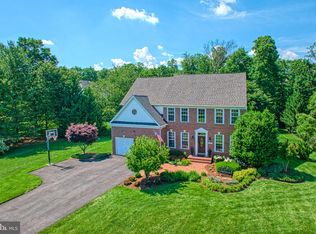 5004 Signature Ct, Haymarket, VA 20169