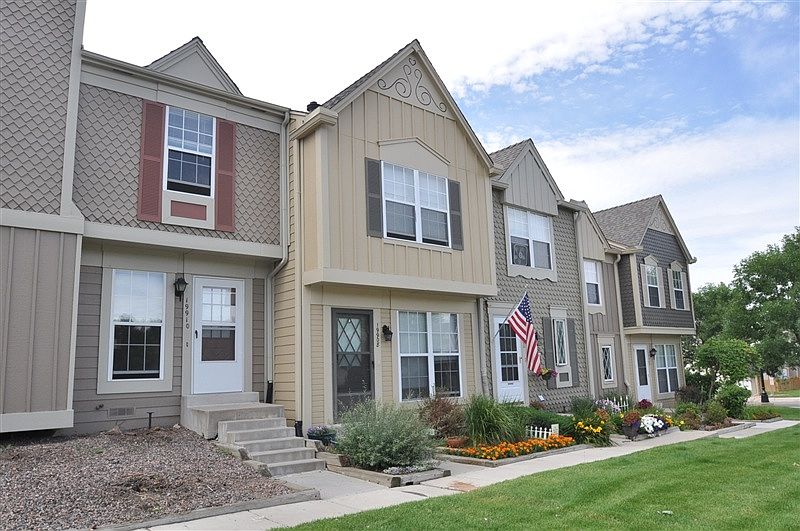 Two-Story Townhouse