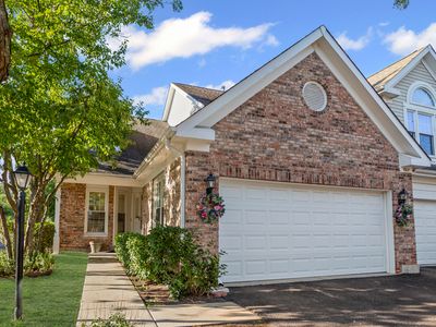 807 Fairmont Ct, Des Plaines, IL, 60018