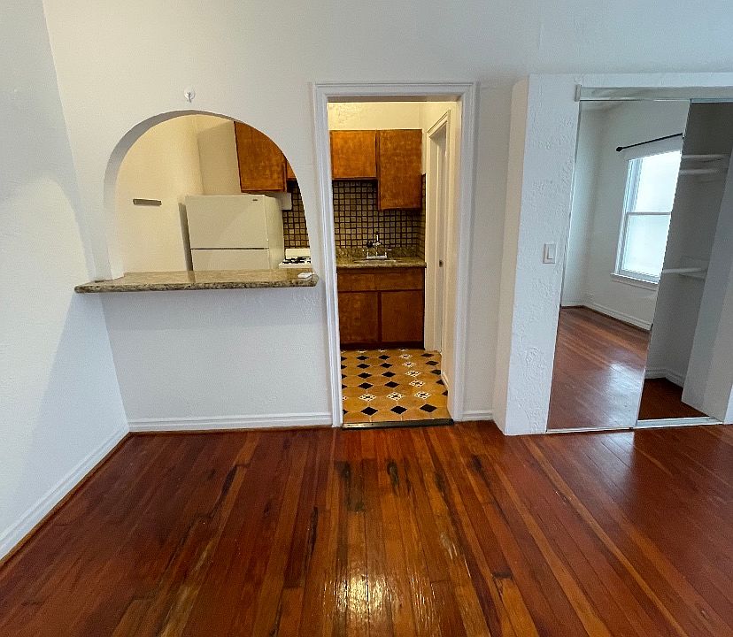 1st image of 6131 Orange St #112