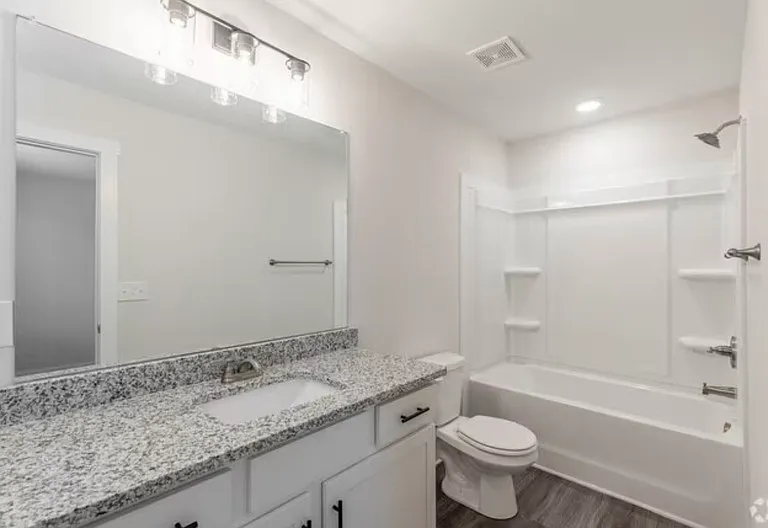 107 Aviator Cir #B — Photo 12