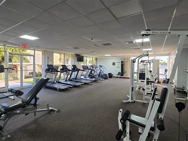 300 Bayview Dr #1911 — Photo 35